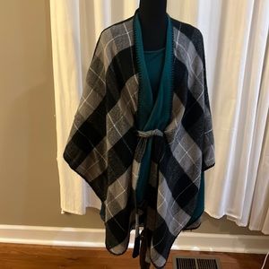 Woman’s plus size top set of 2